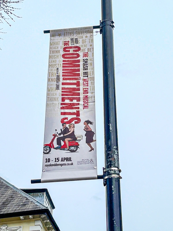  Lampost